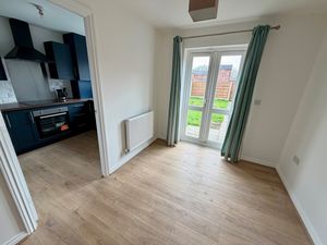 Dining Room- click for photo gallery
